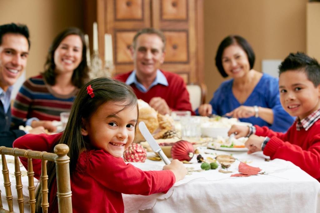 202510161130TMS_____ASKGERIC_62519_asking-eric-christmas-20251028.jpg