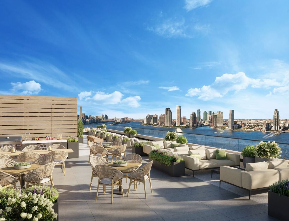 644-East-14th-Street-Roofdeck-Rendering.jpg